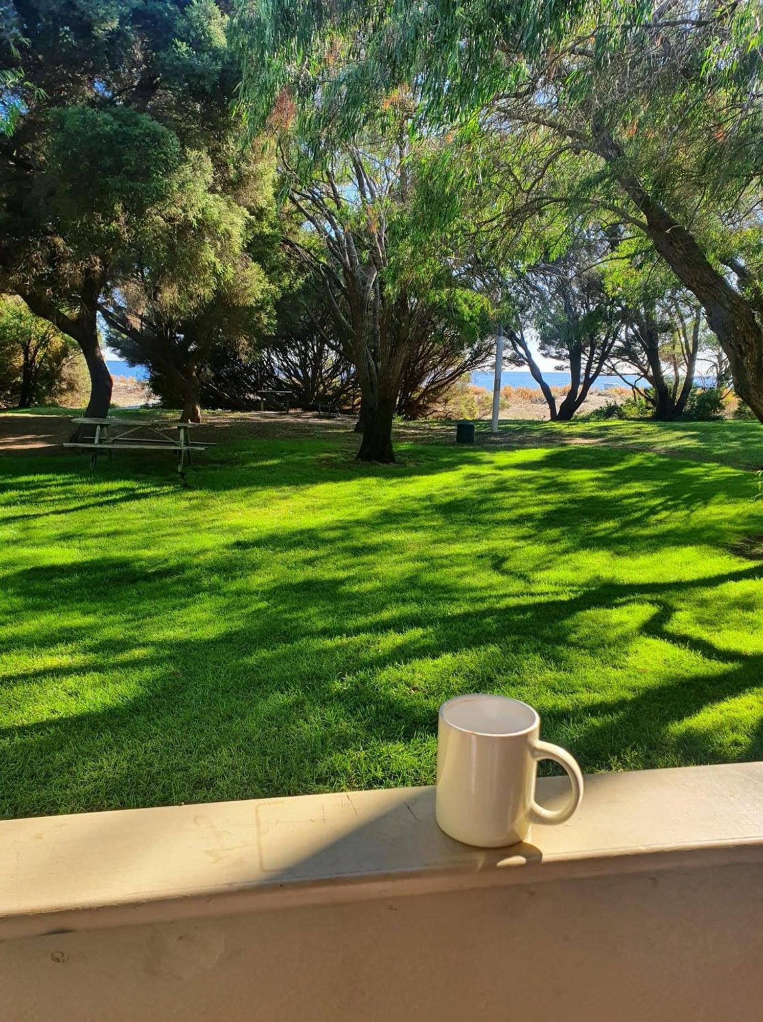 Siesta Park Holiday Resort Absolute Beachfront Resort Busselton Esterno foto