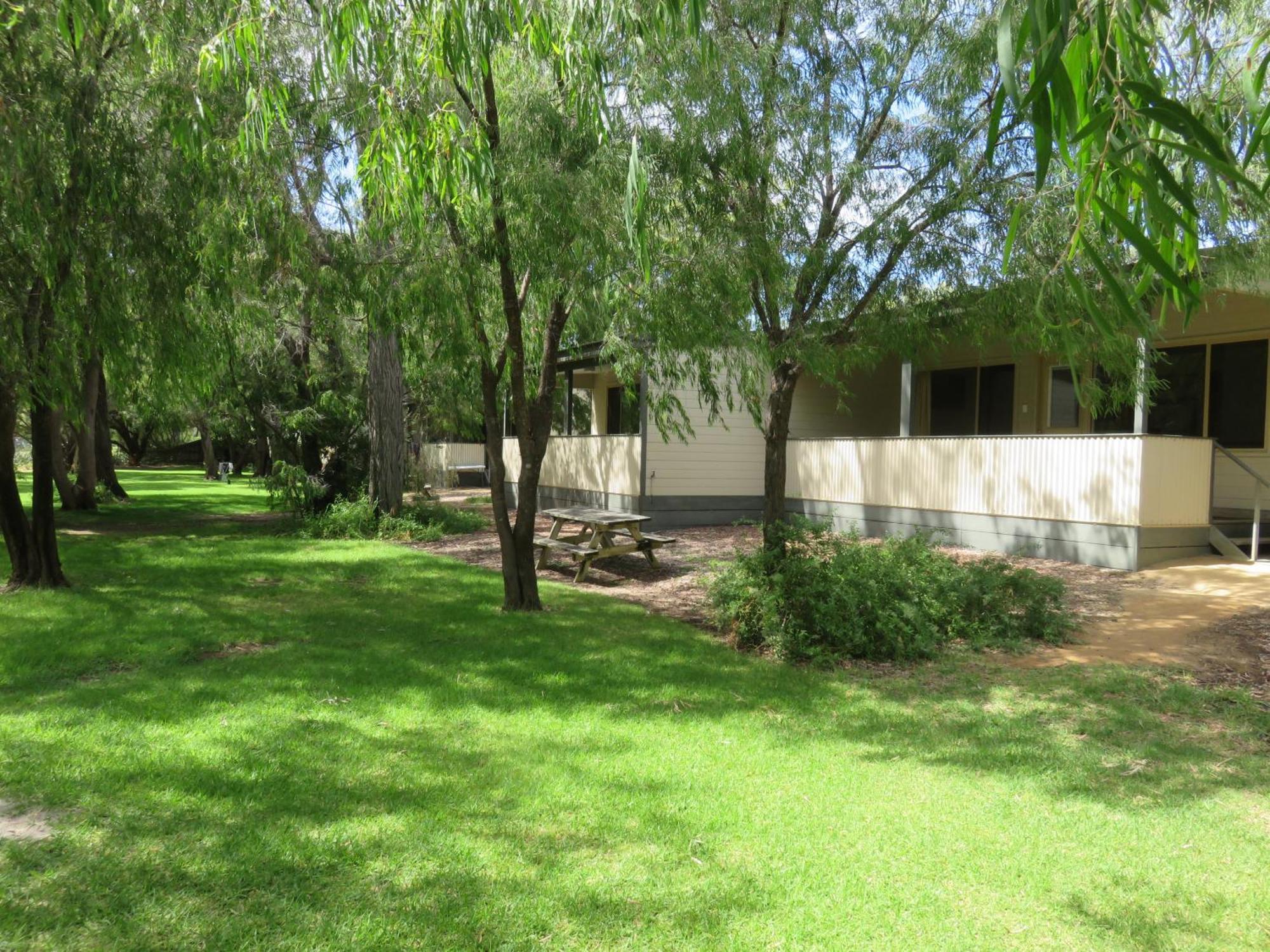 Siesta Park Holiday Resort Absolute Beachfront Resort Busselton Esterno foto