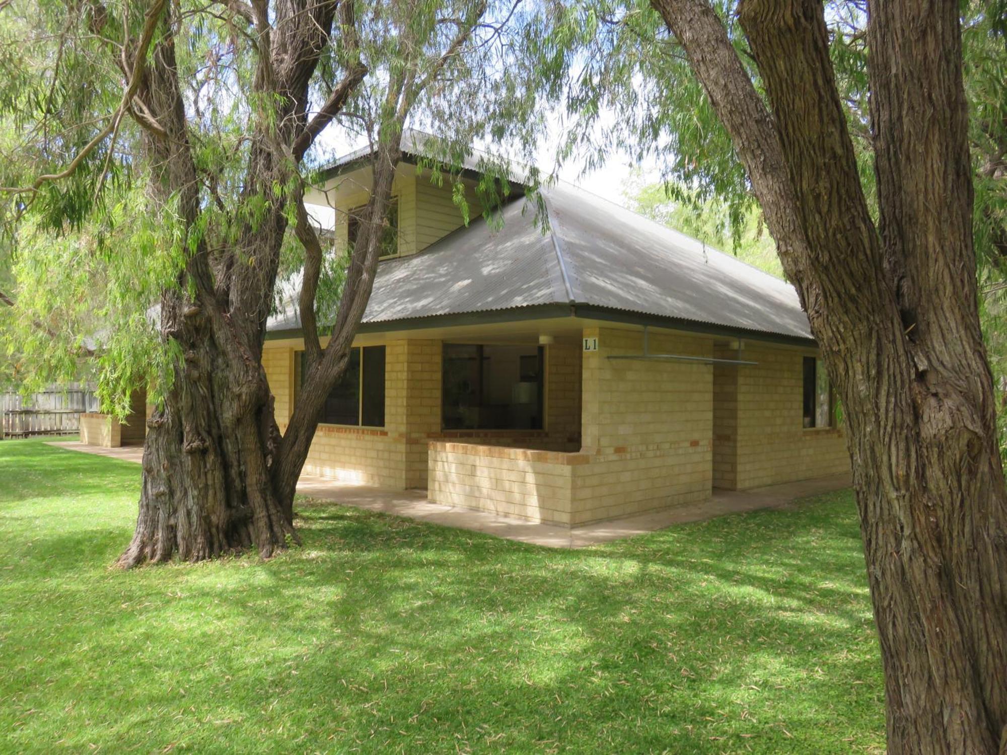 Siesta Park Holiday Resort Absolute Beachfront Resort Busselton Esterno foto