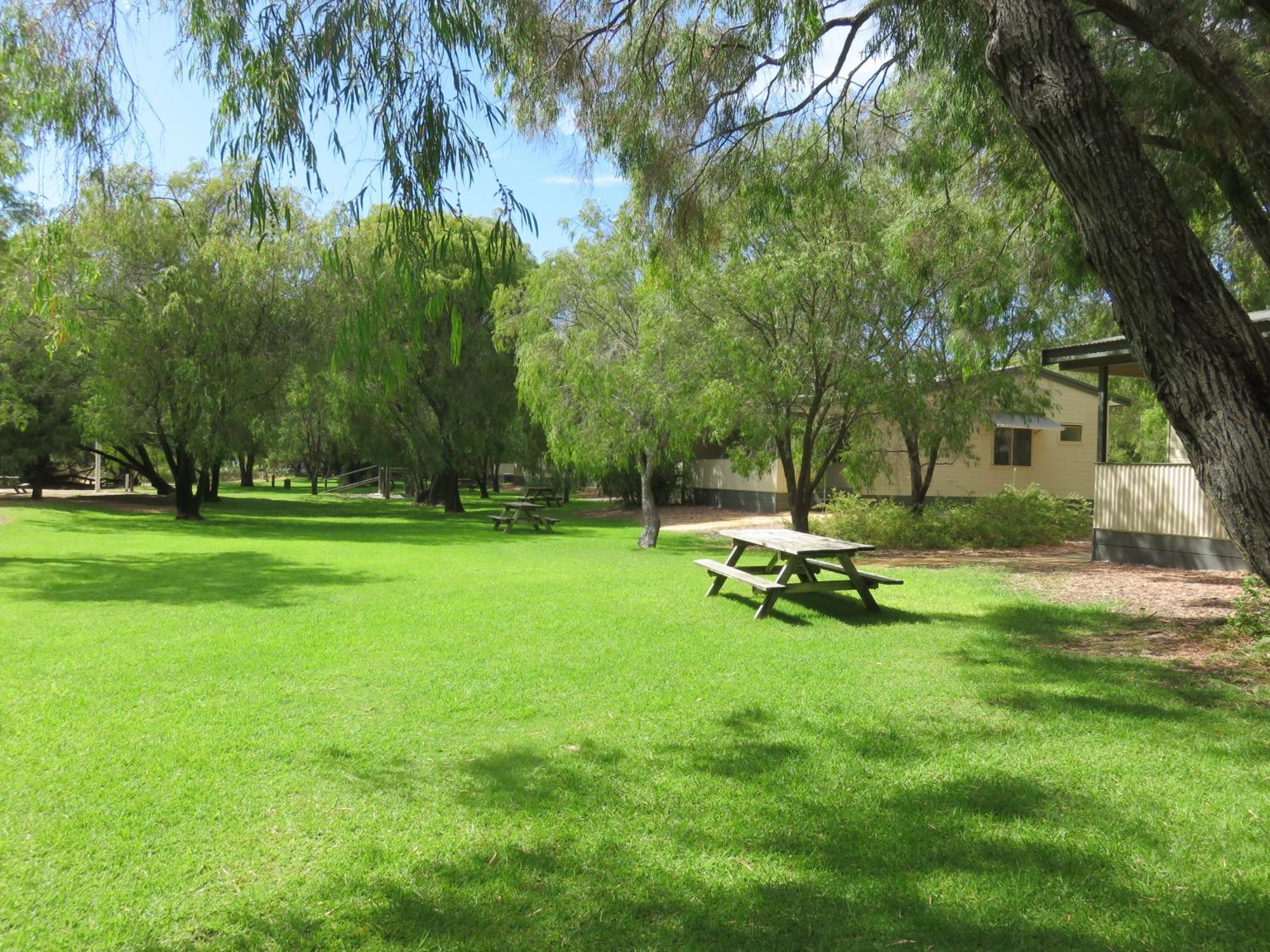 Siesta Park Holiday Resort Absolute Beachfront Resort Busselton Esterno foto