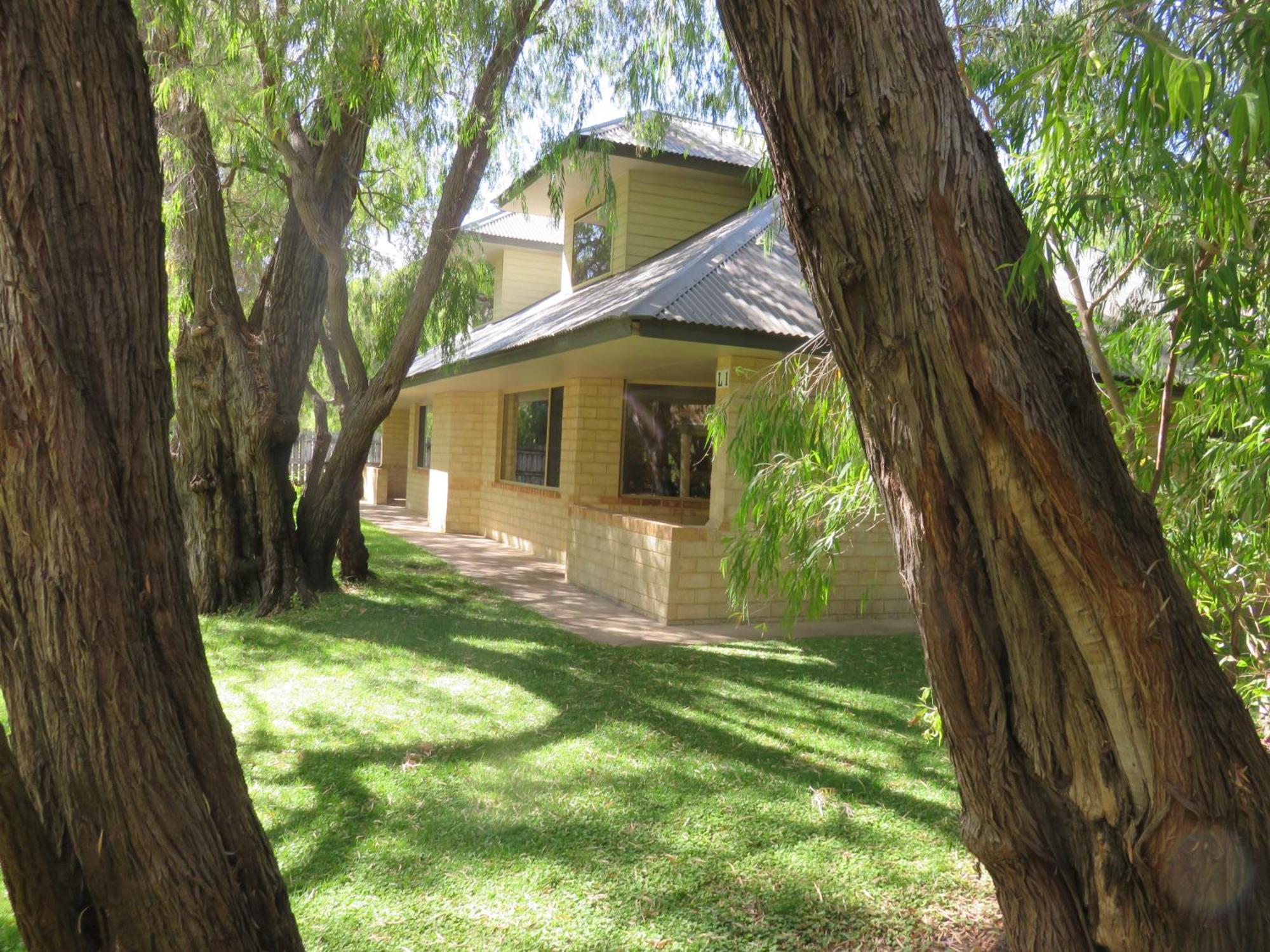 Siesta Park Holiday Resort Absolute Beachfront Resort Busselton Esterno foto