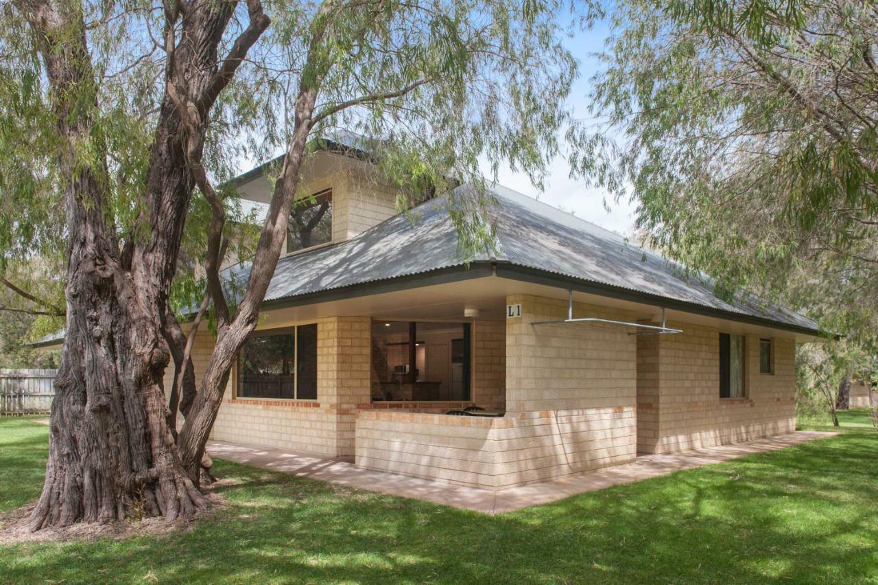 Siesta Park Holiday Resort Absolute Beachfront Resort Busselton Esterno foto